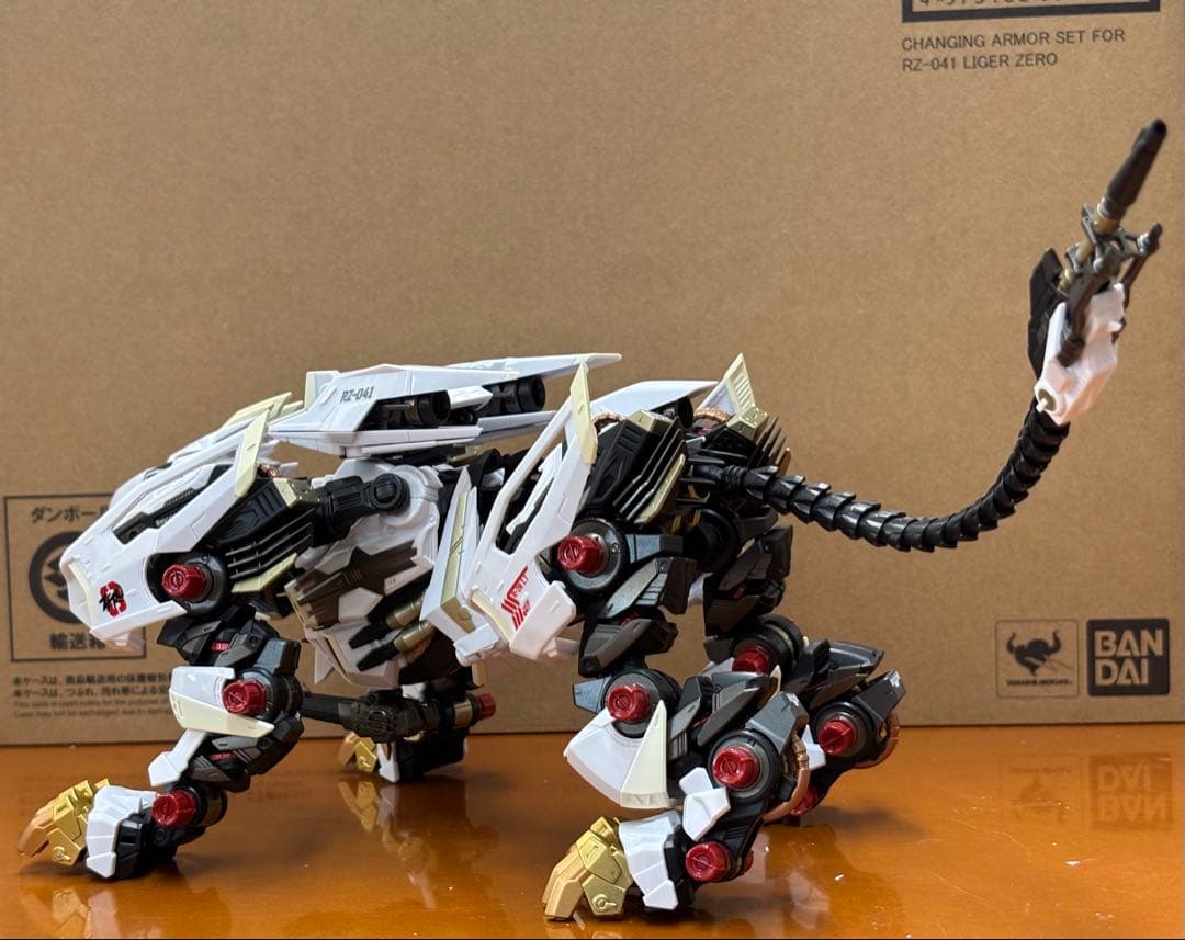 超合金ライガーゼロとチェンジングアーマーのセット