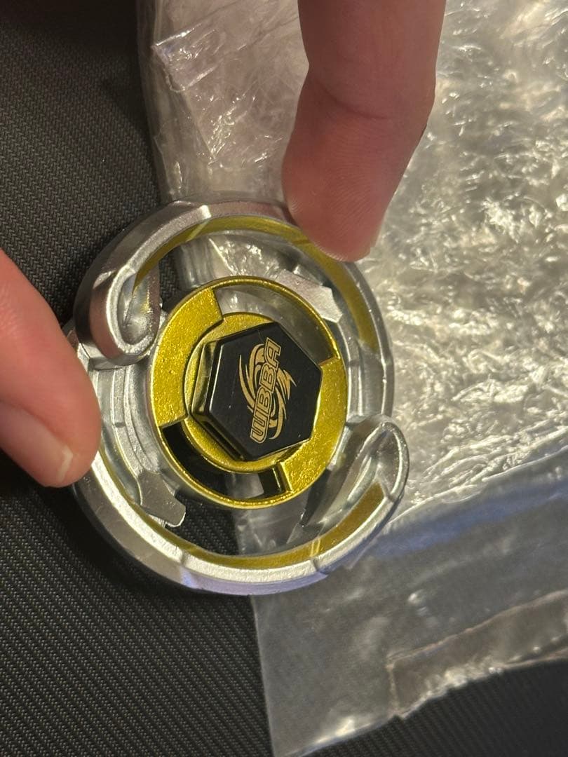 メタルファイトベイブレード　優勝景品　金ビルゴ