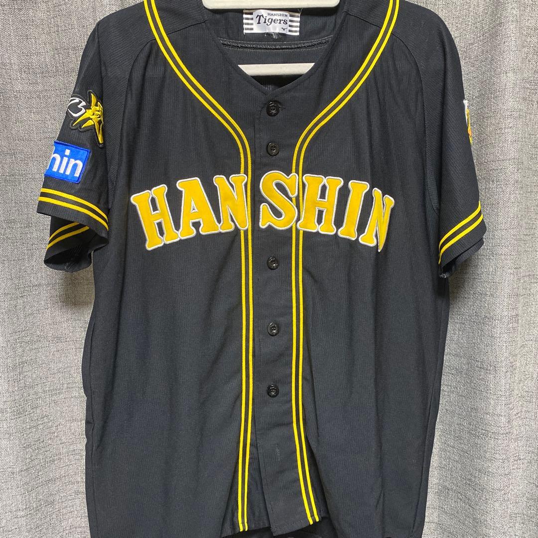 【値下げ】阪神タイガース　虎と鶴刺繍の応援ユニフォーム
