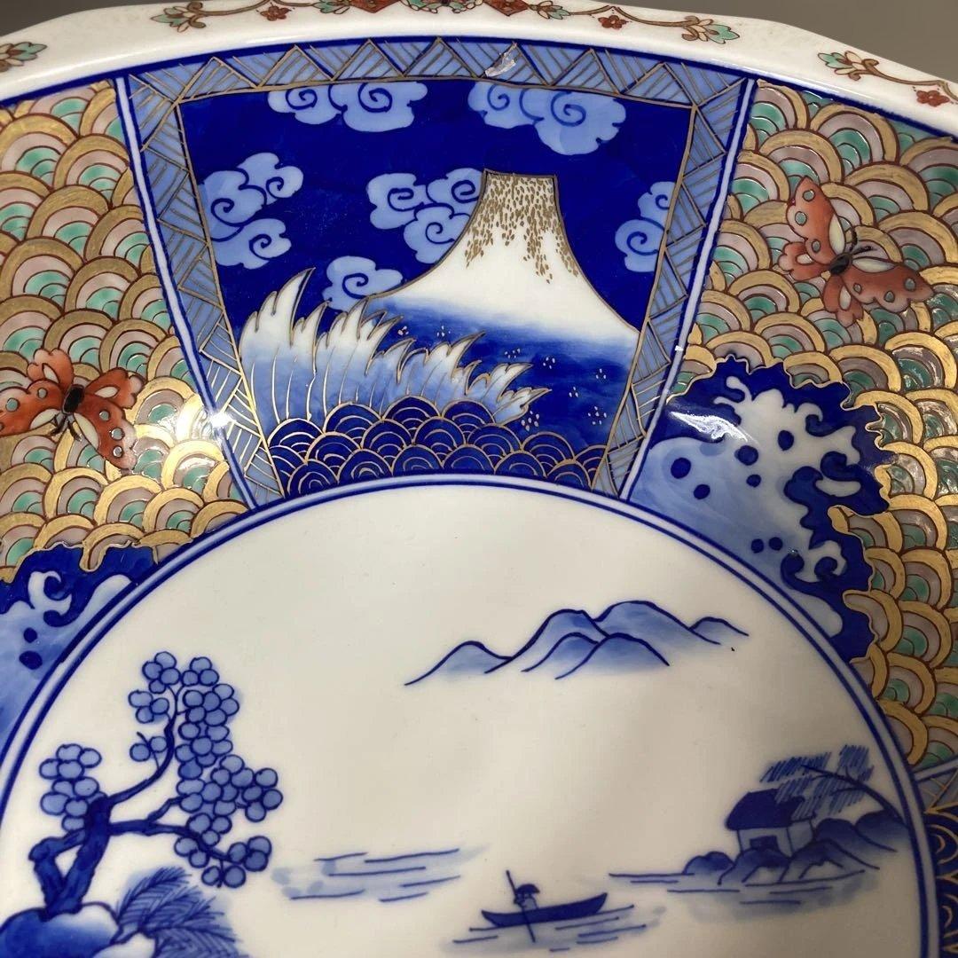 【古伊万里文】古伊万里の伝統　日本の名窯　染錦六方割富士波蝶山水絵　十二角大深鉢