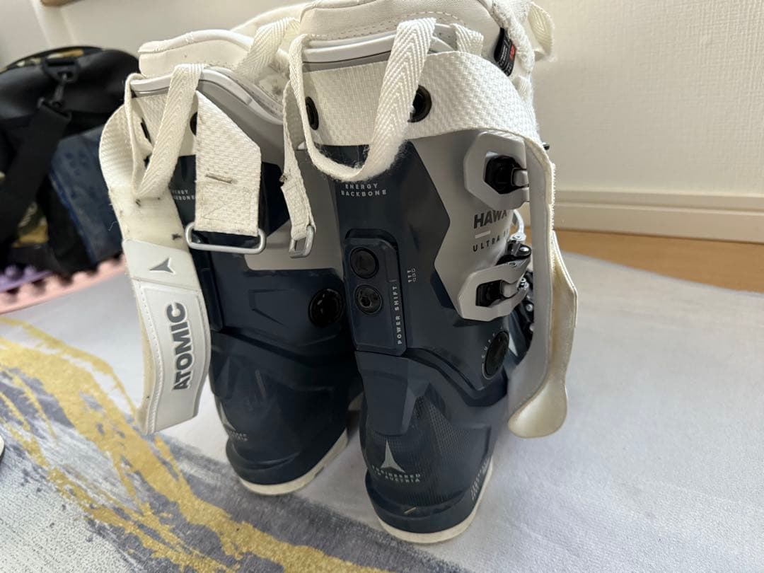 ATOMIC Mimic Gold スキー ブーツ(女性用)22.5cm