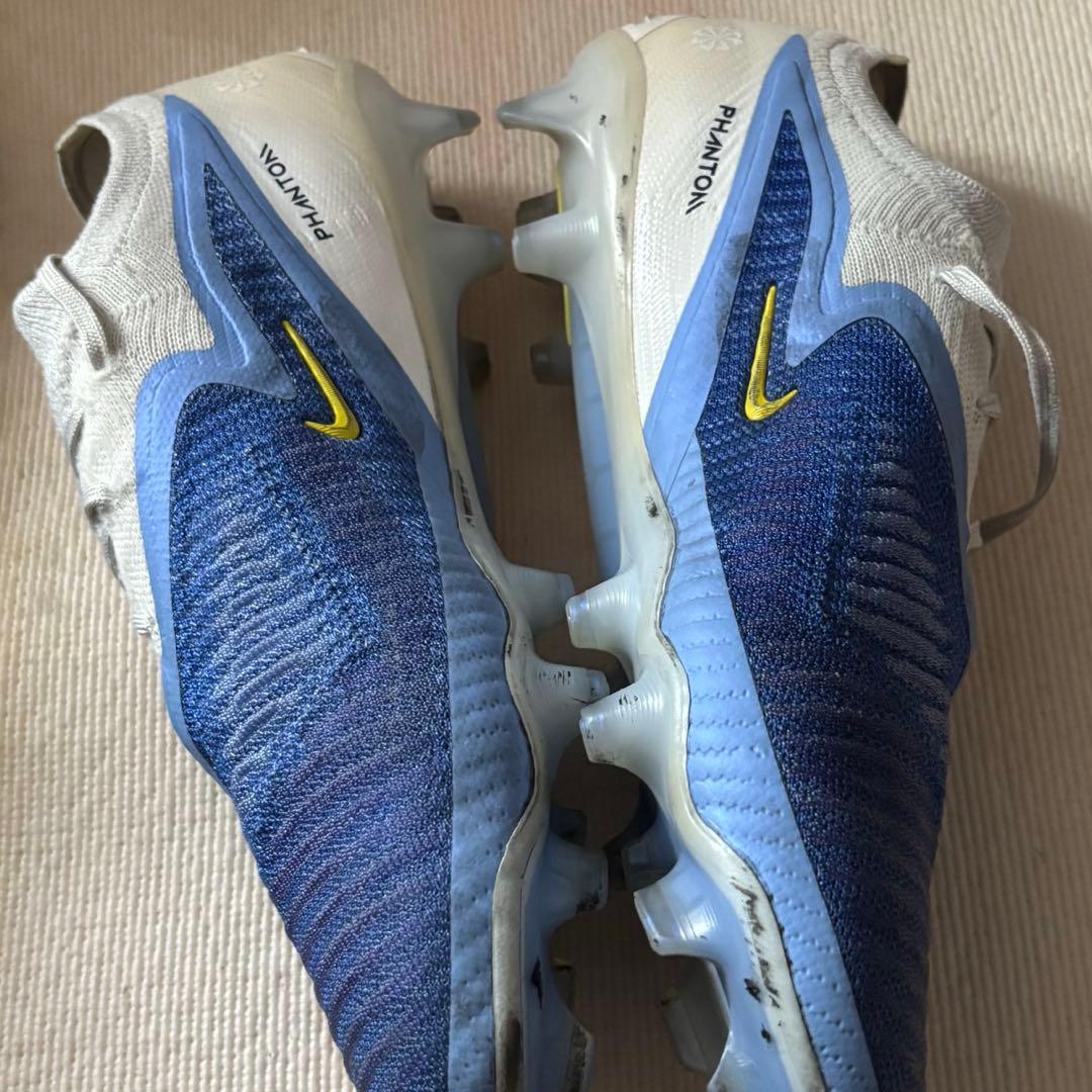 ナイキ　サッカースパイク ファントム6 fg ハイパーヴェノム