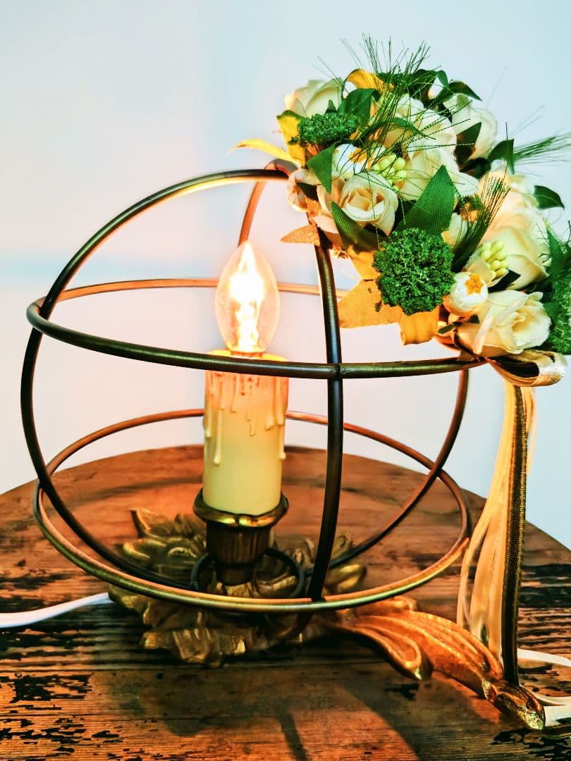 フランスアンティーク✨️キャンドル テーブルランプ　布花リース✩メタルシェード付