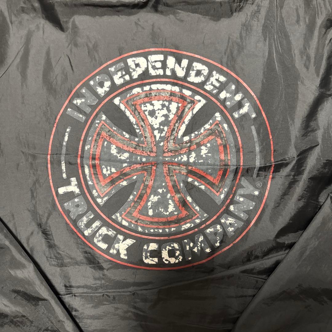 希少）INDEPENDENTナイロン ジャケット アイアンクロス