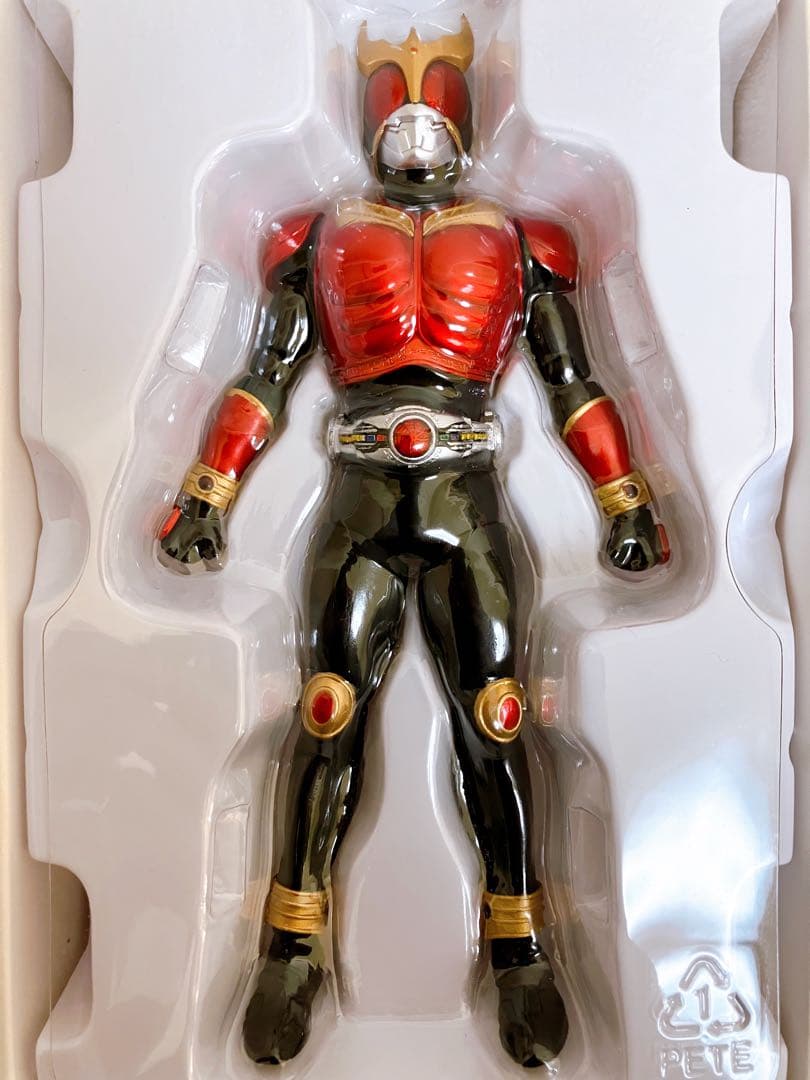 S.H.Figuarts 真骨彫製法 仮面ライダークウガ（ディケイドVer.)