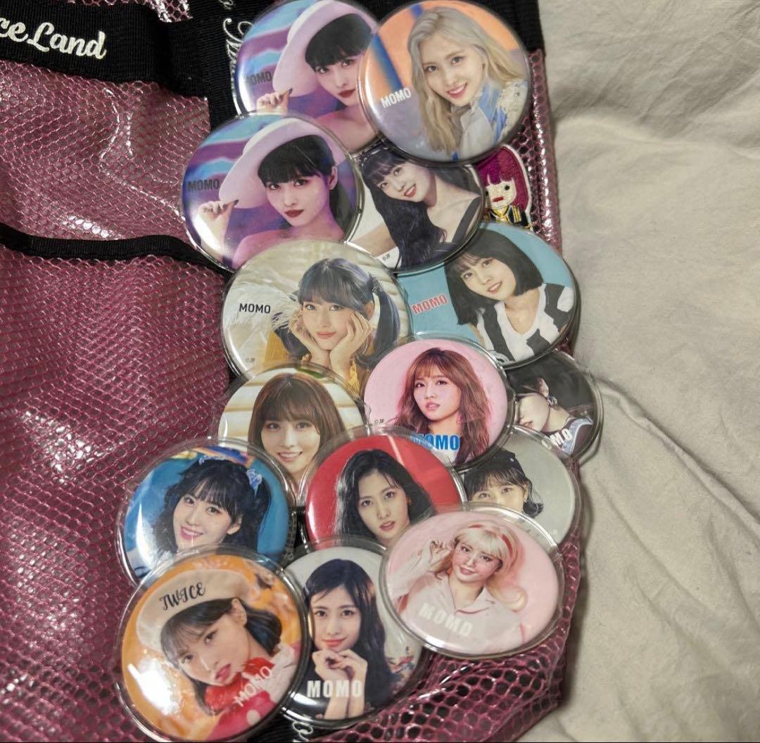 twice モモ 缶バッジ ピンバッジ