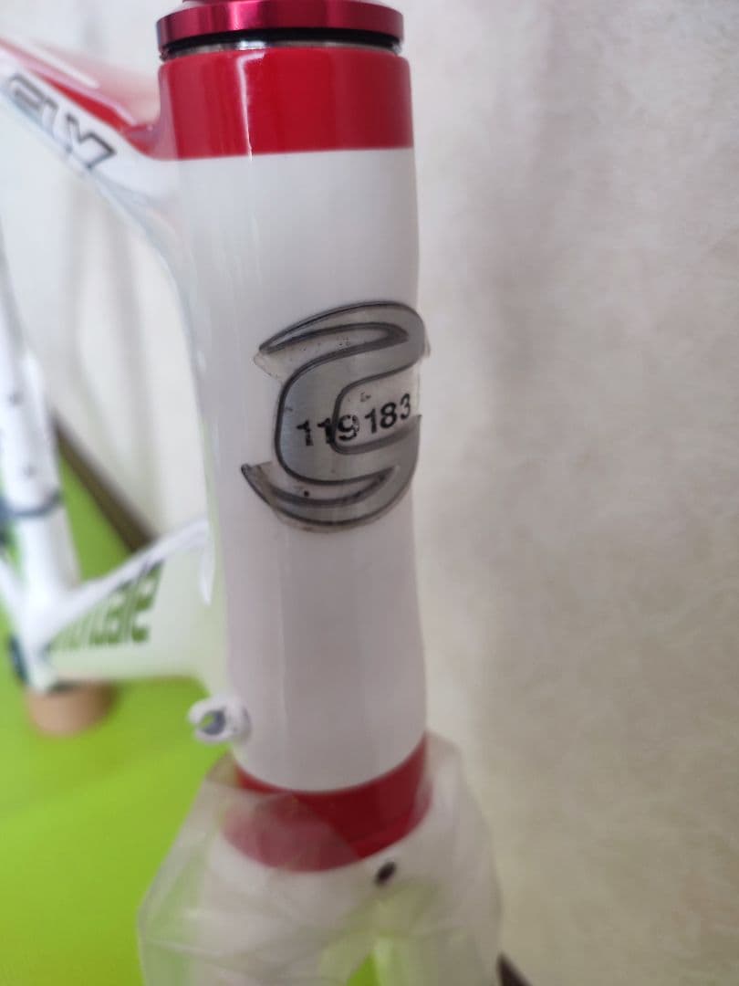 Cannondale キャノンデール SIX カーボンフレーム56cmほぼ未使用