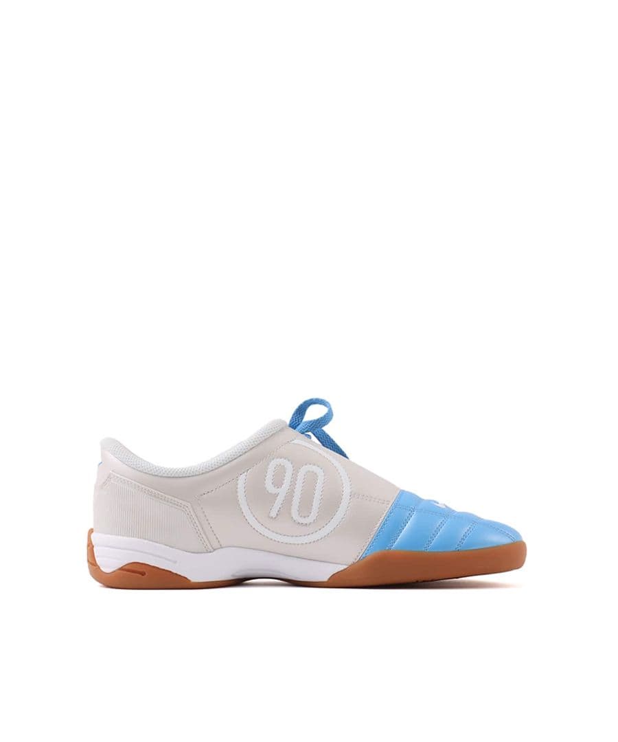 【新品未使用】NIKE ナイキ トータル90 フットサルシューズ 26.5cm