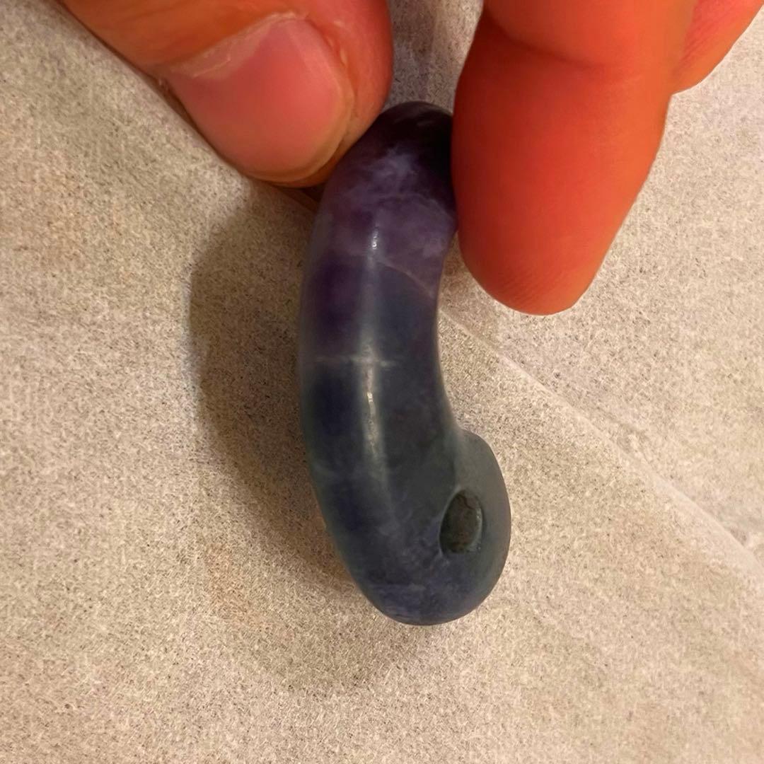 希少　古墳期　勾玉　複色翡翠