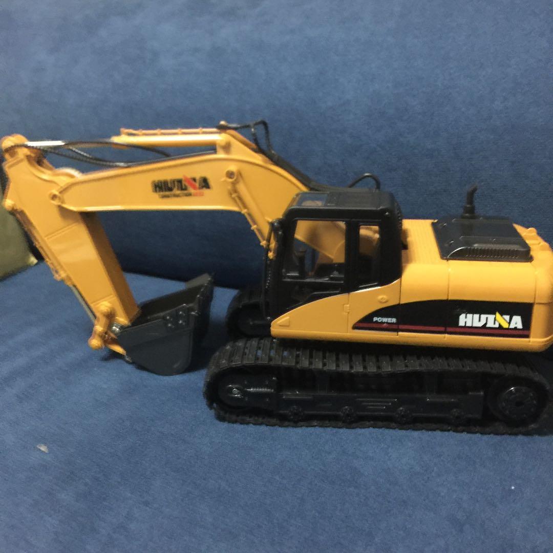 ヒュイナパワーショベルラジコン