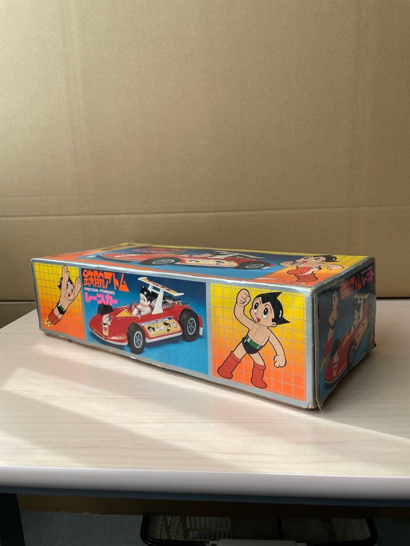 鉄腕アトム レースカー