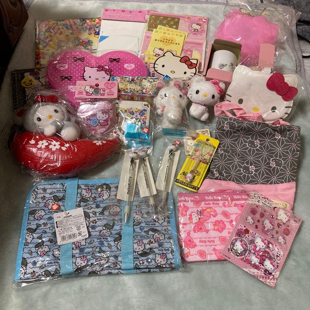 ゆみこ様確認用　【年代物】ハローキティ キャラクターグッズ　22点セット