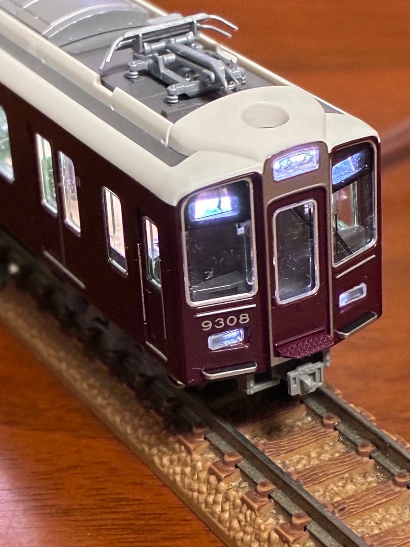 阪急9300系8両　kato ライト点灯動力動作確認済　ジャンク品