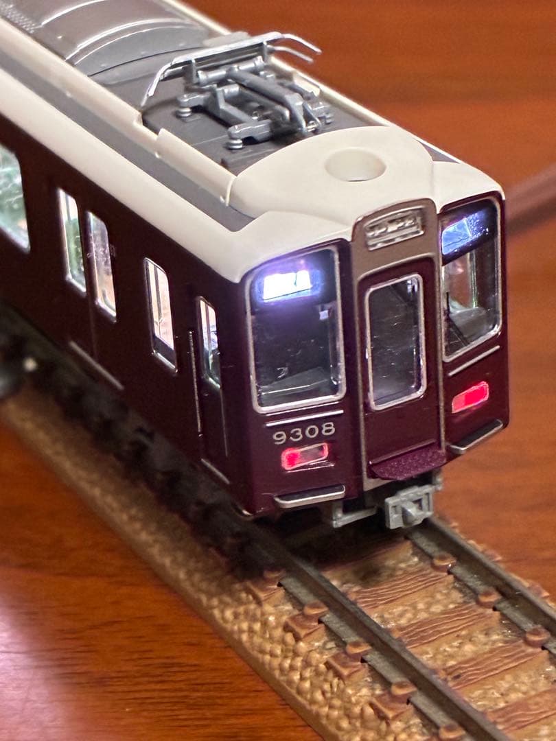 阪急9300系8両　kato ライト点灯動力動作確認済　ジャンク品