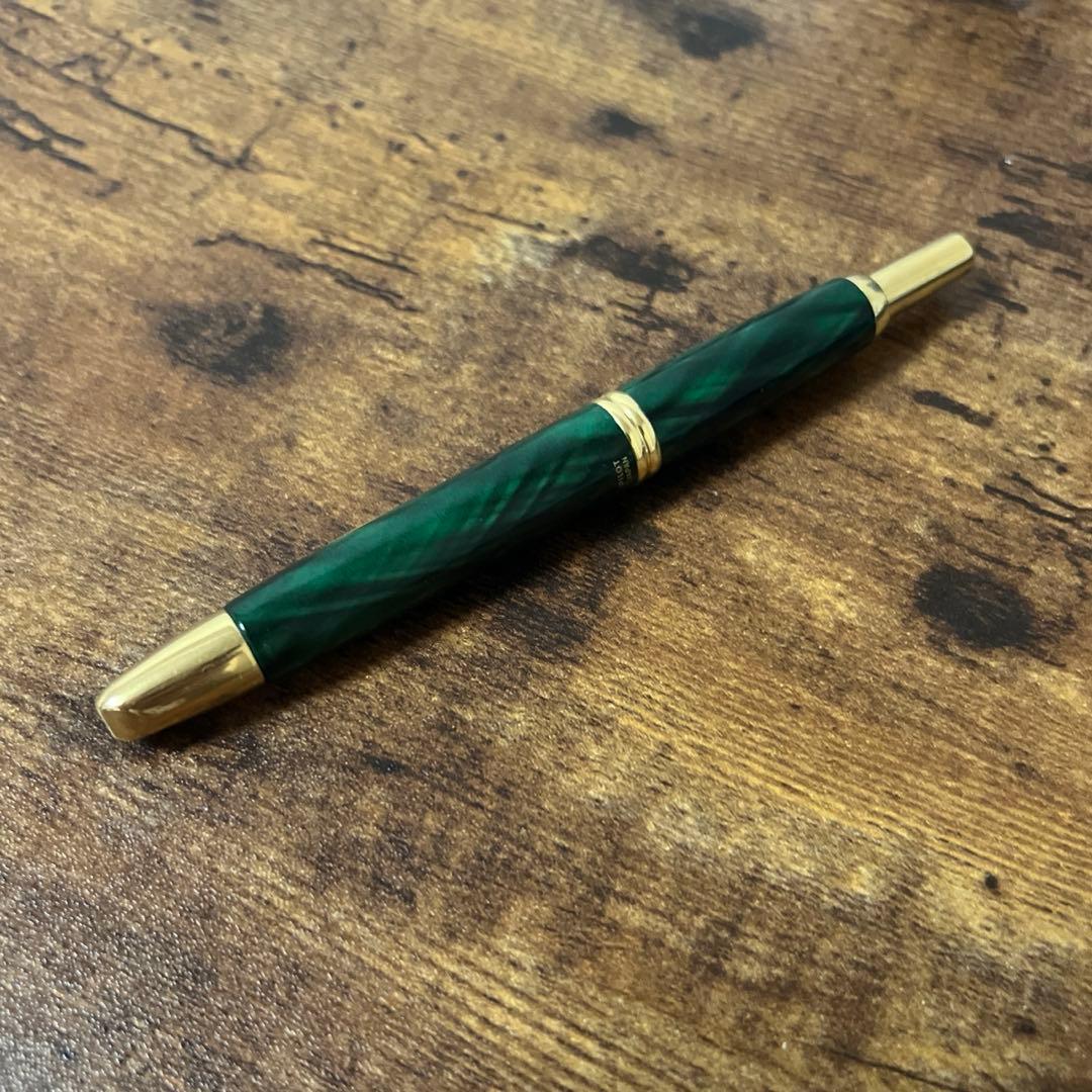 PILOT パイロット キャップレス万年筆　廃盤