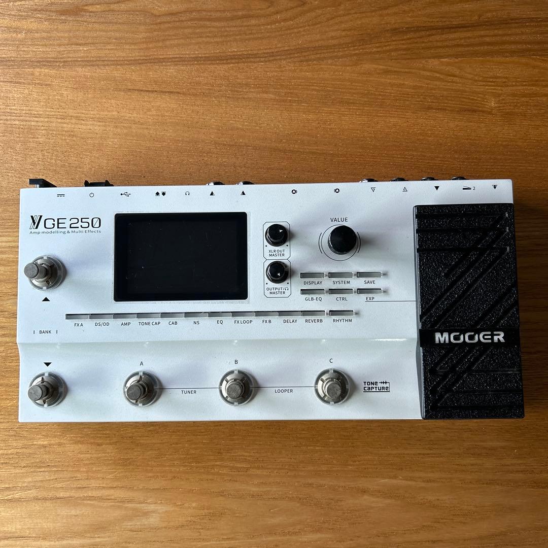 MOOER GE250 ギターエフェクター　マルチエフェクター