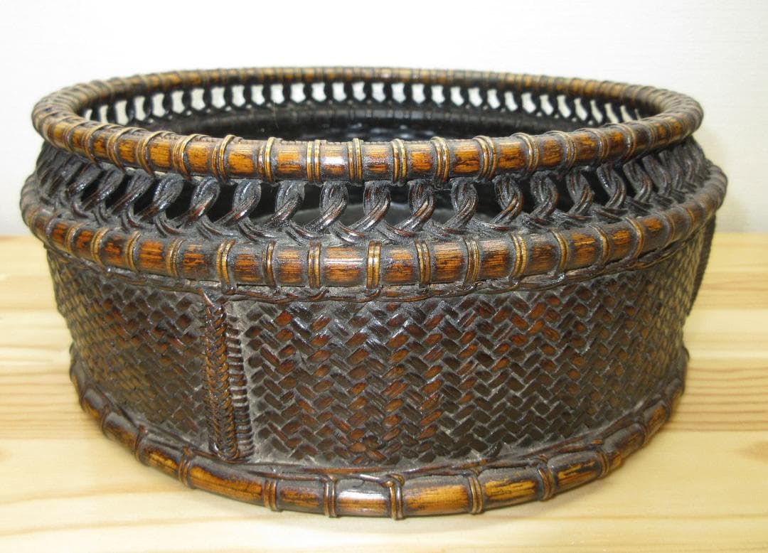 送料込【逢絢亭】茶道具 炭斗 京塗 唐物写 炉用 塗師 木村表恵 共箱入り