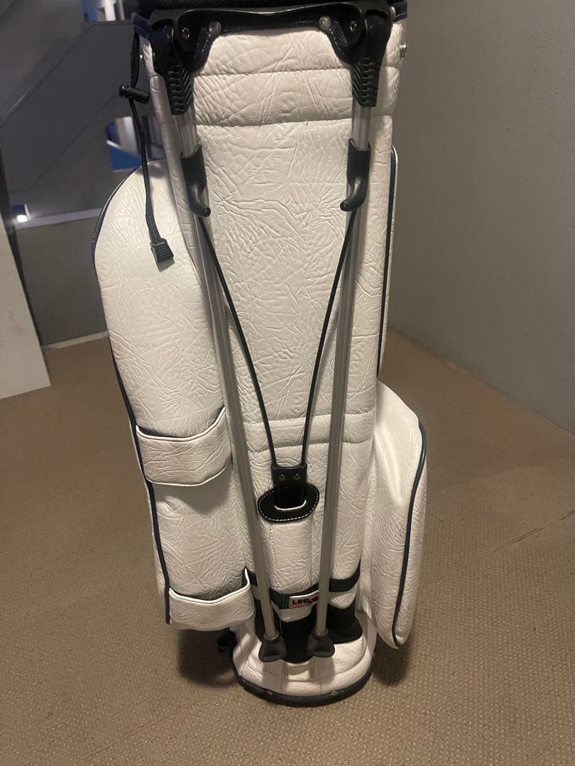 BELDING スタンド付きキャディバッグ ホワイト