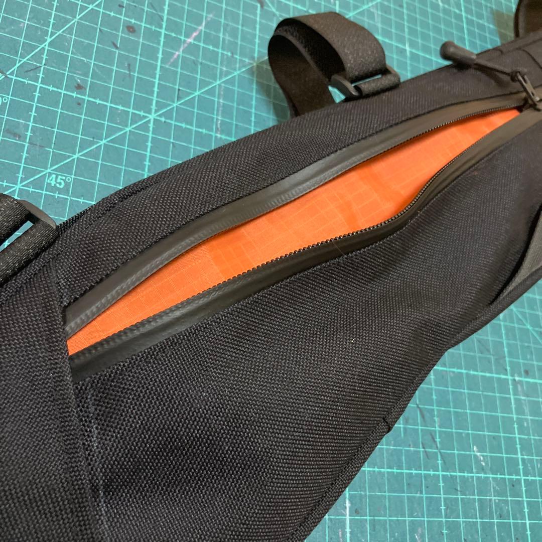 やすおかハンドメイドフレームバッグ