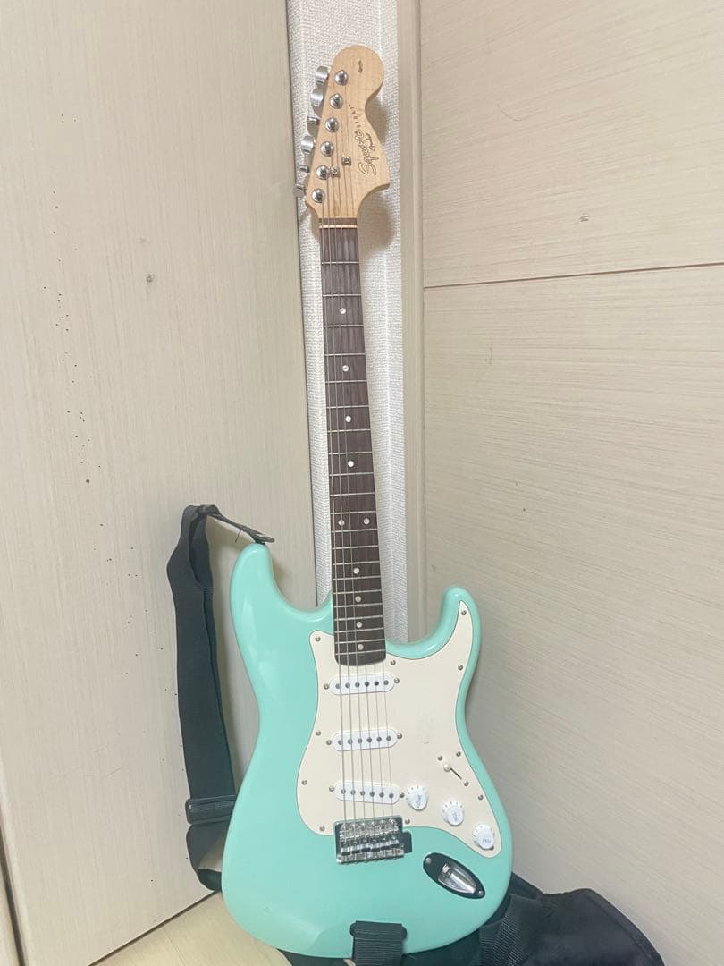 ストラト　サーフグリーン　バイフェンダー