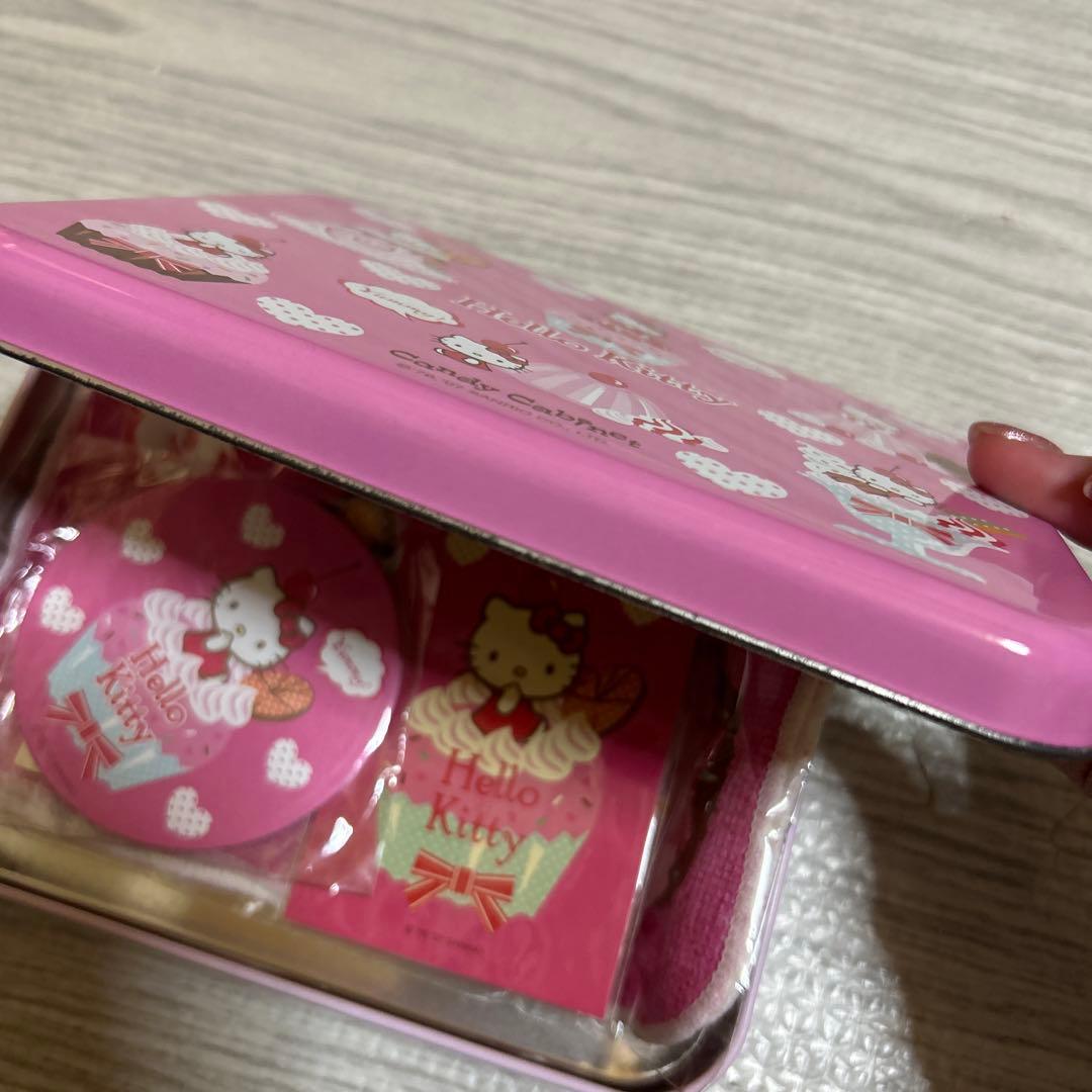 キティ　スイーツ缶　メモ、シール、タオル　サンリオ
