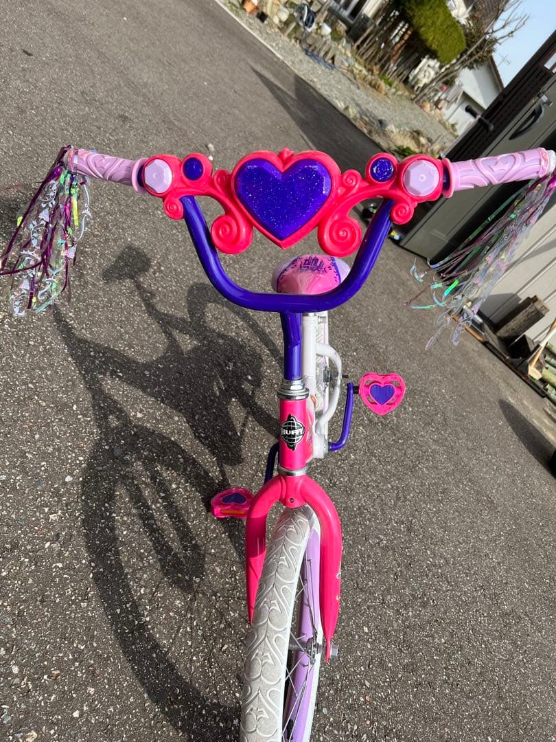 アメリカ 子供用自転車 キッズ ピンクと白 補助輪付き