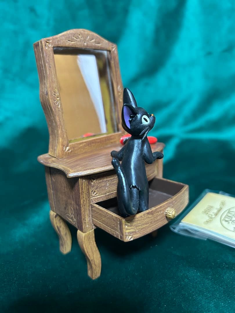 魔女の宅急便 ジジ アンティーク ドレッサー