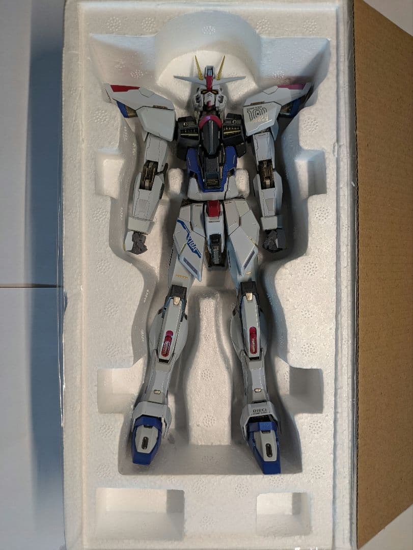 メタルビルド フリーダムガンダム CONCEPT 2