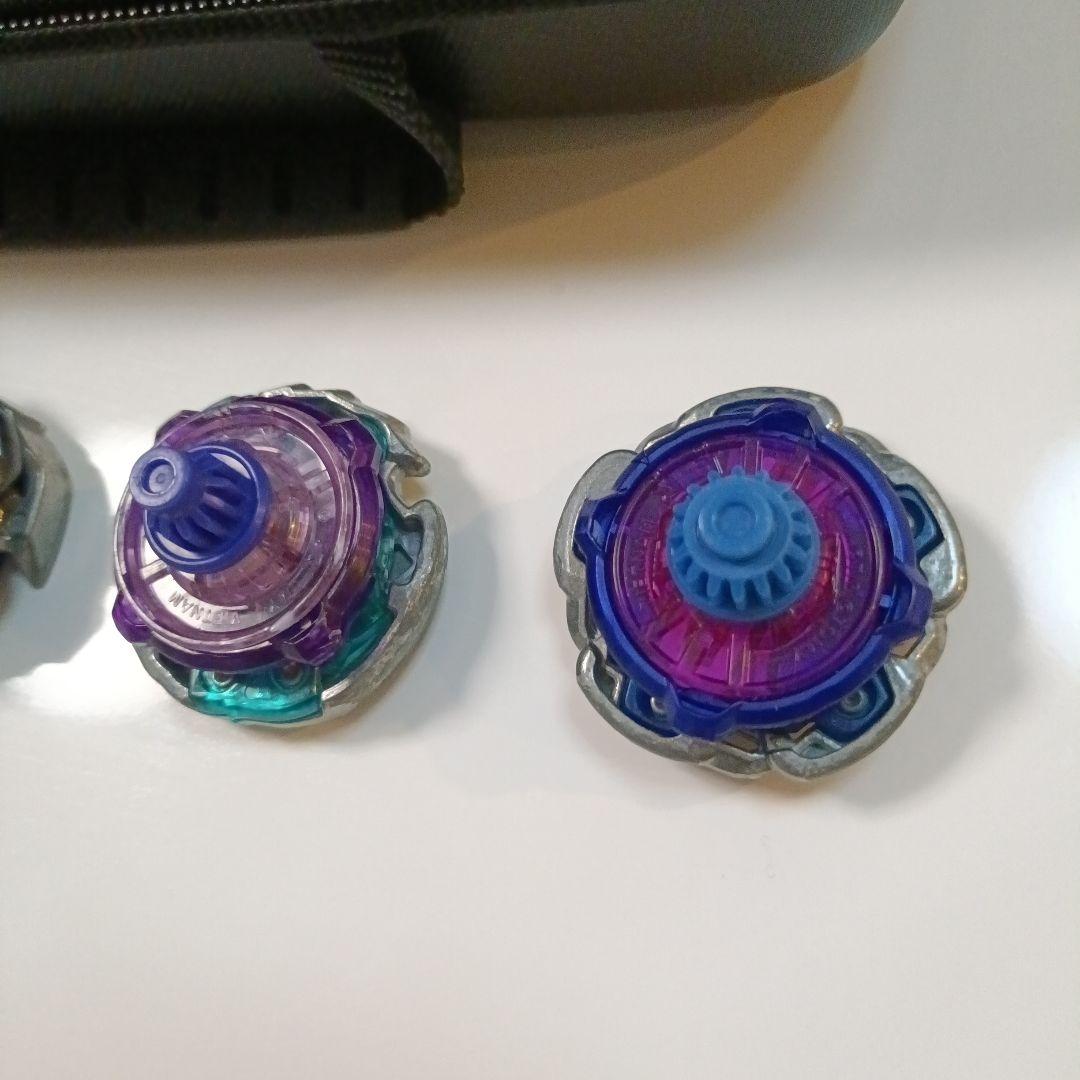 ベイブレードセット 13個★ランチャー、ブレード、ラチェット、ビット　まとめ売り