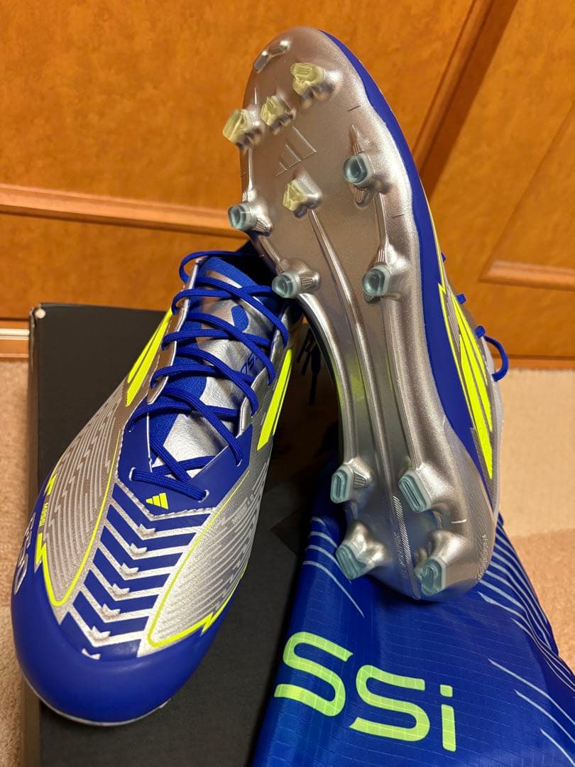 アディダス　F50エリート　メッシ　FG 25.5cm