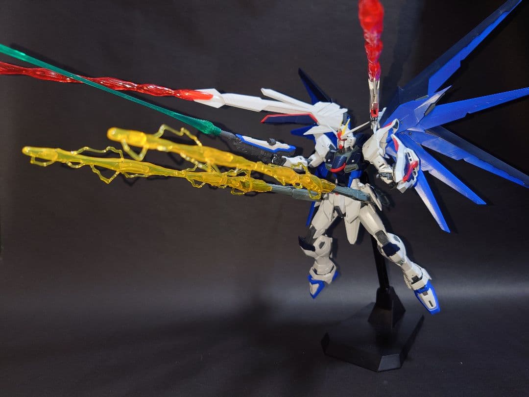 mgフリーダムガンダムver.2.0+拡張エフェクトセット パチ組み ジャンク