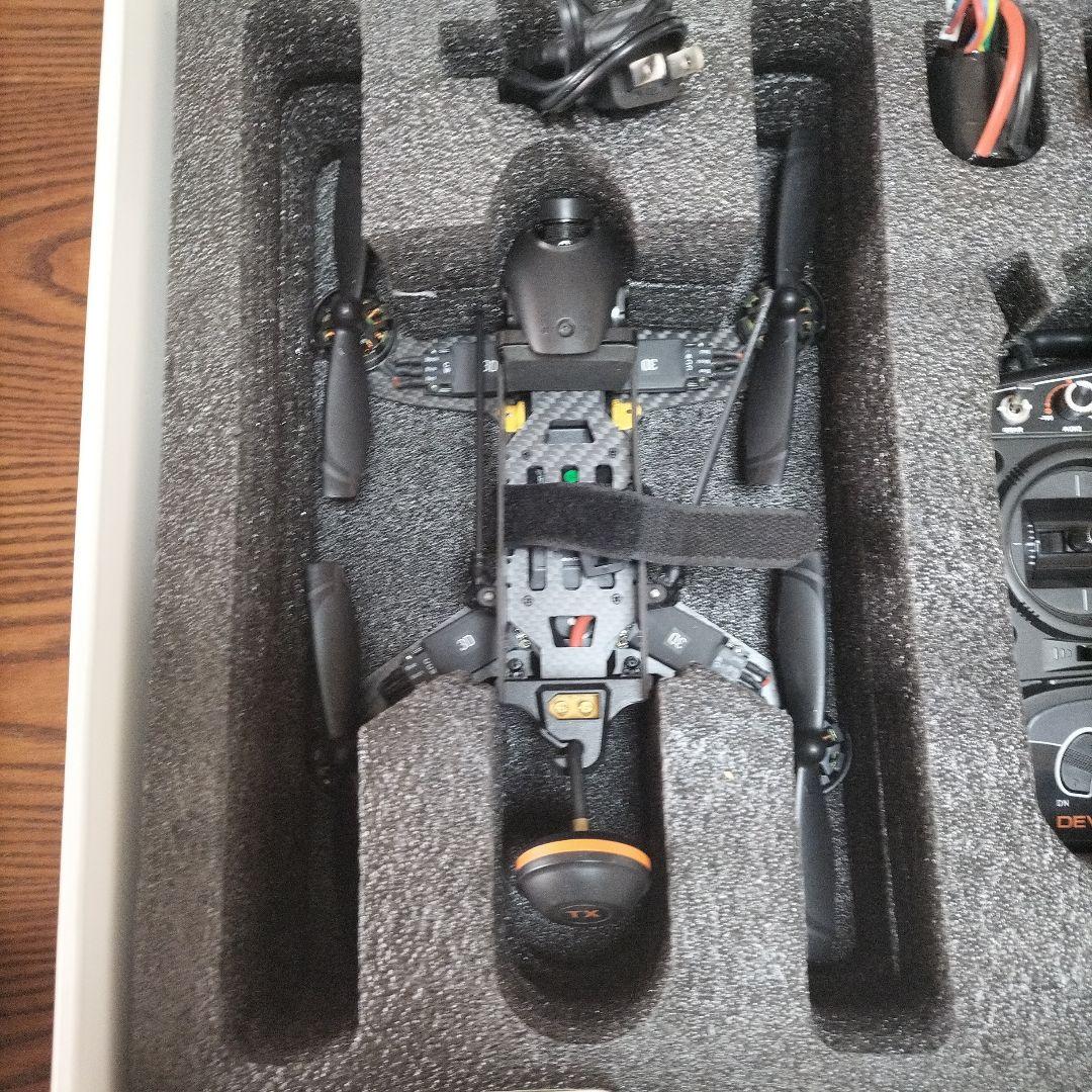 ワルケラ　ドローン