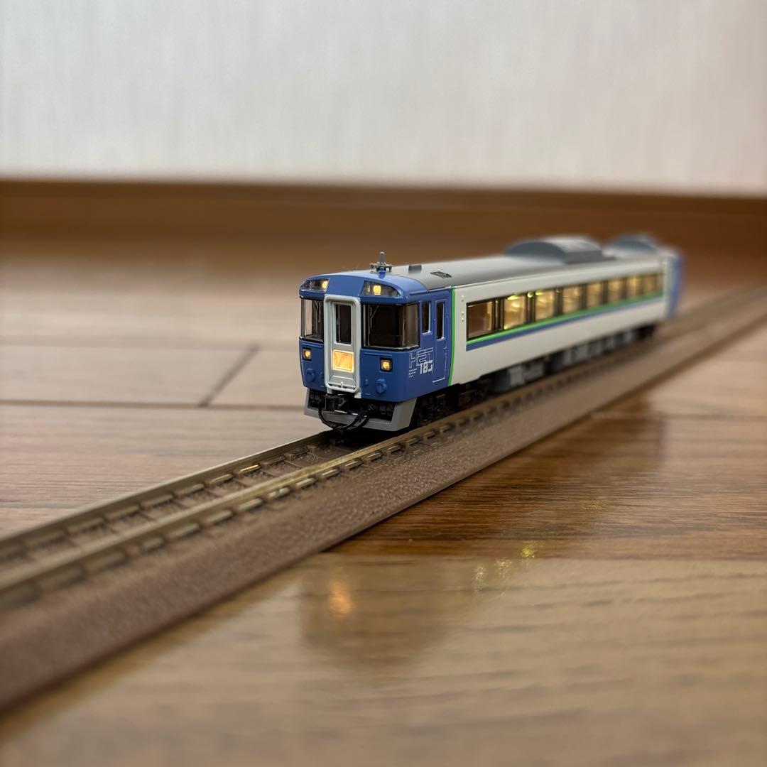 トミックス 92781 キハ183 系 2550 【室内灯付】基本、増結セット