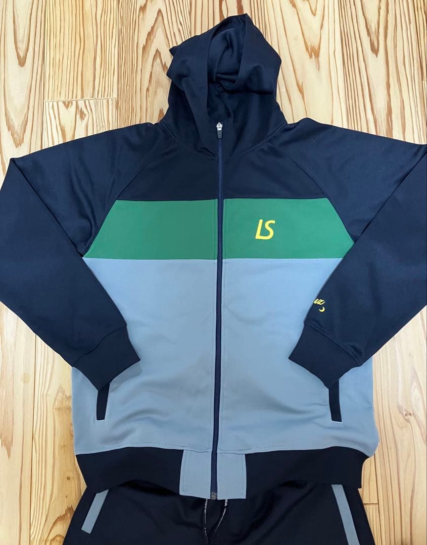 ルースイソンブラ　ジャージ上下　他セット