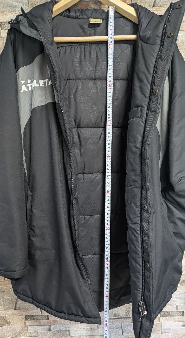 美品 希少モデル アスレタ 中綿ベンチコート ハーフ丈 ブラック系 Lサイズ