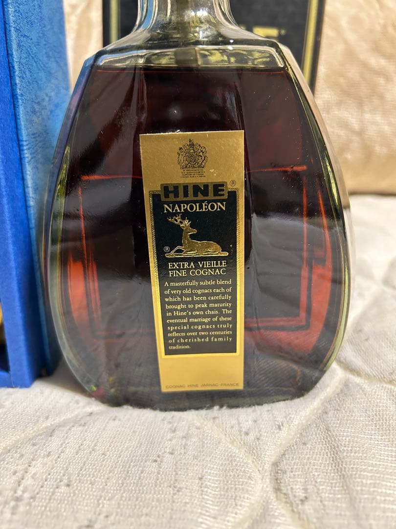 t*5様 ￼古酒★豪華★ ジョニーウォーカー黒ラベル、レミーマルタン Hine等