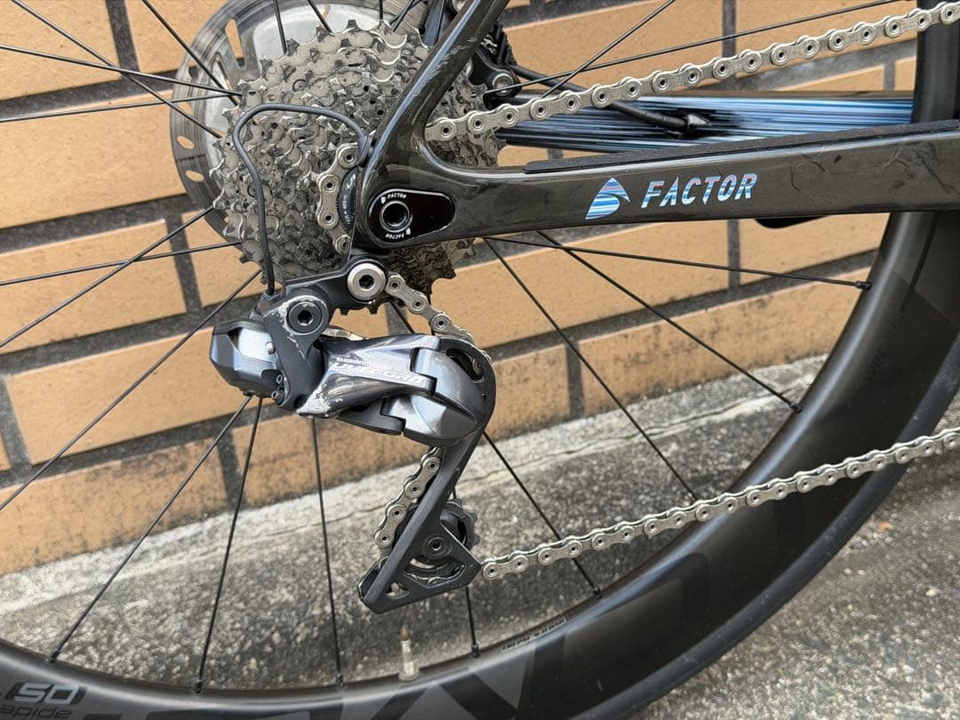 ファクター　factor オストロ　52サイズ　ロードバイク　訳あり