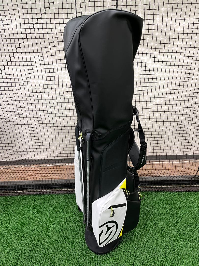 新品 ベゼル プレイヤー4.0 スタンドキャディバッグ