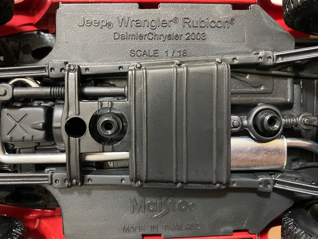 ミニカー Maisto Jeep Wrangler Rubicon 1/18