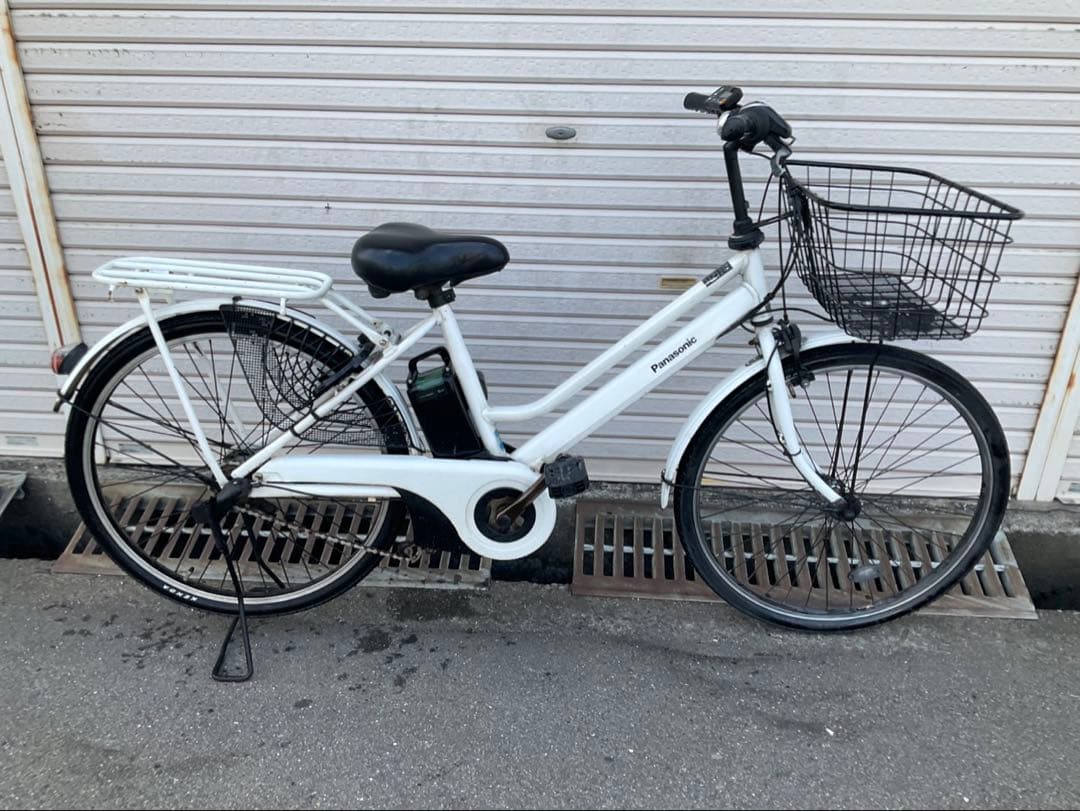 パナソニック最新機種電動アシスト自転車ティモS26インチホワイト系アルミボディー
