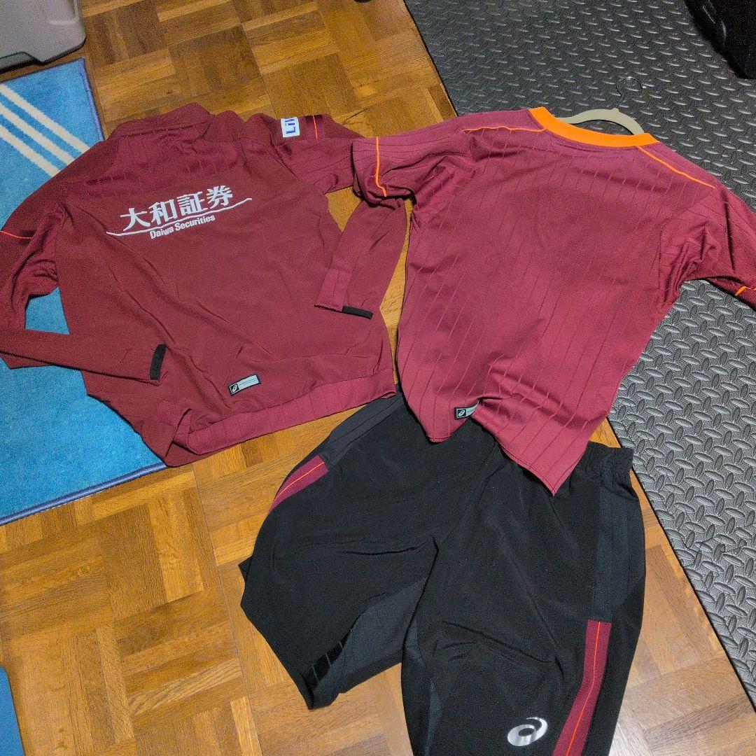 ヴィッセル神戸　トレーニングウエア　3点セット
