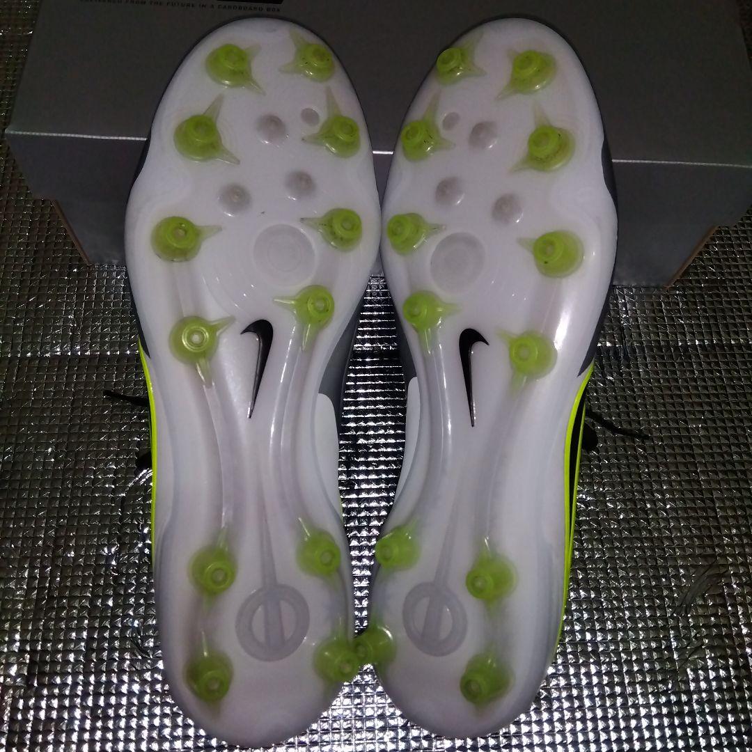 ナイキ　ティエンポ レジェンド10 エリート AG 27cm