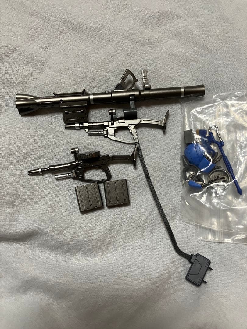 HG THE ORIGIN シャアザク　ランバラルカラー　改修塗装済完成品