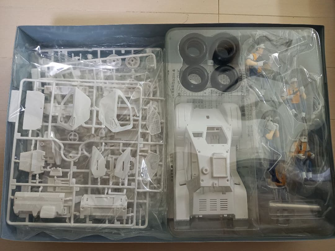 機動警察パトレイバー劇場版　1/24 98式特型指揮車