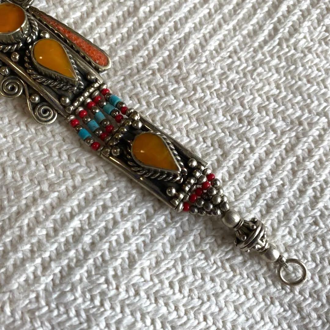 チベット銀象嵌細工ブレスレット 琥珀調 ターコイズ 珊瑚 伝統工芸シルバー