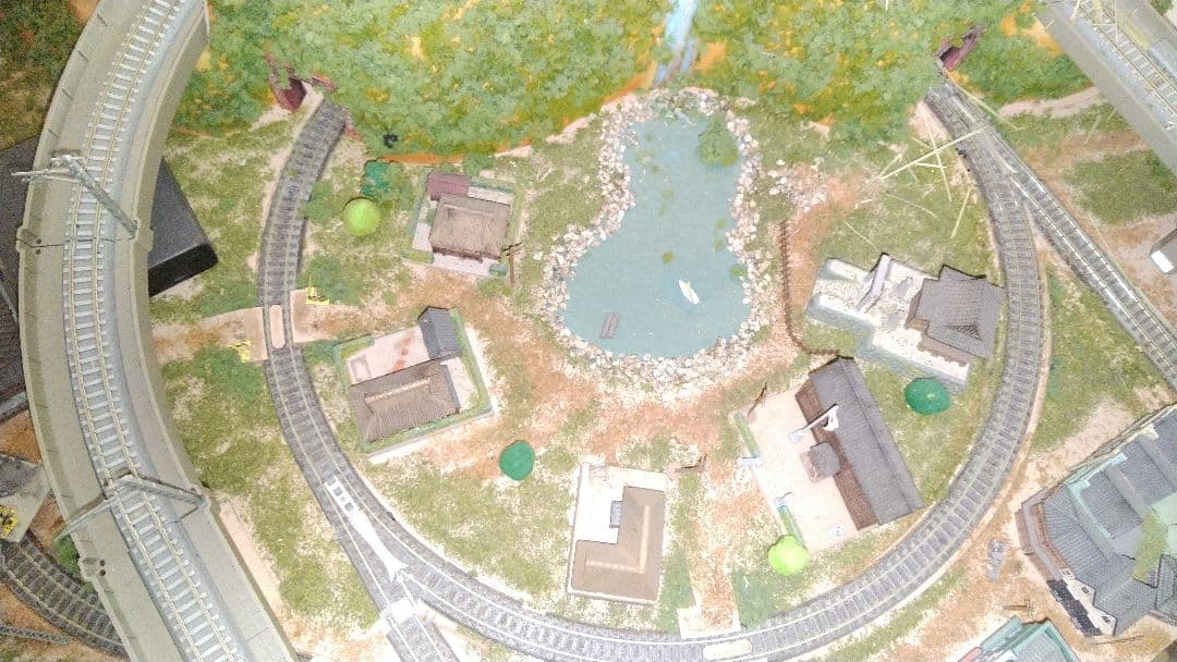 Zゲージ昭和の日本鉄道模型?手渡し落札者様手配の配送のみ