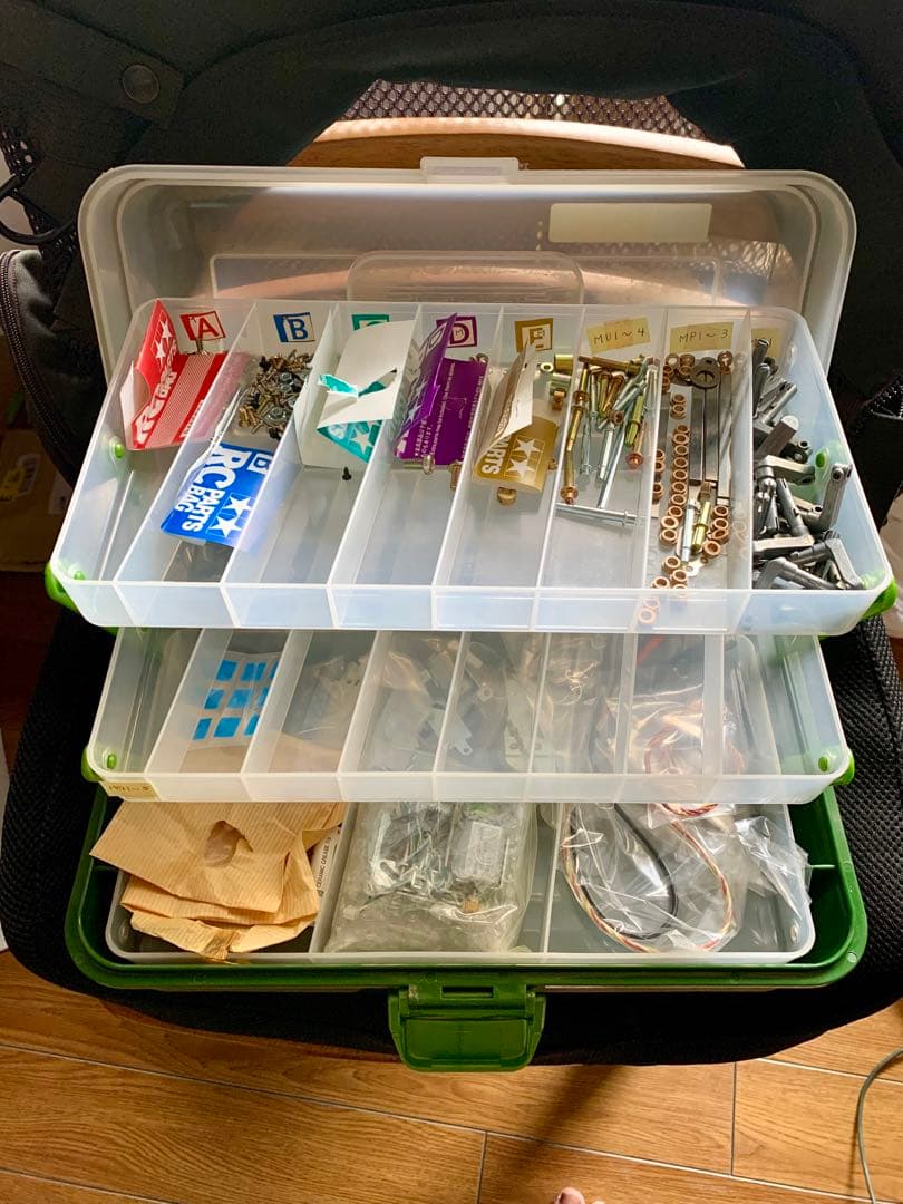 タミヤ　電動ラジオコントロールタンク　タイガーI パーツ1個欠品