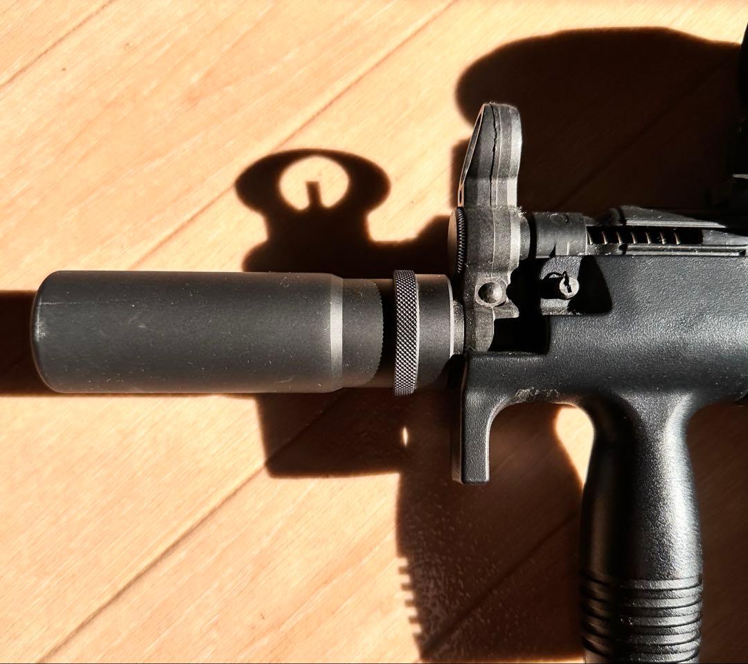 東京マルイ 電動ガン MP5k(サプレッサー、 4倍スコープ付き)