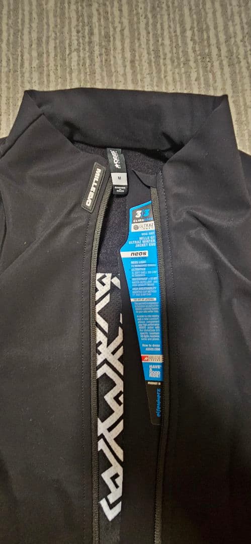 ASSOS Mille GT UZ3/3 サイクルジャケット 黒