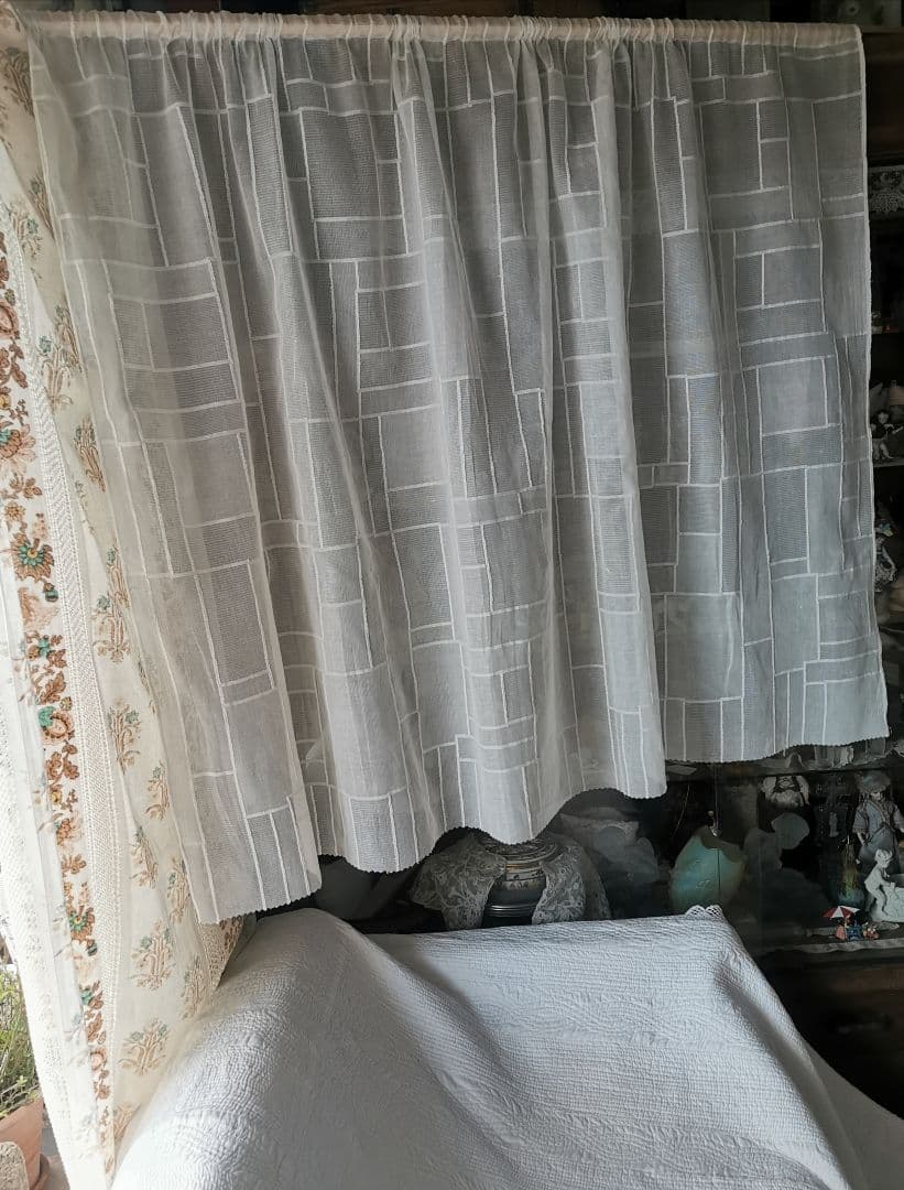 アンティーク ノッティンガムマドラスレース カーテンパネル 四角❐長方形モチーフ